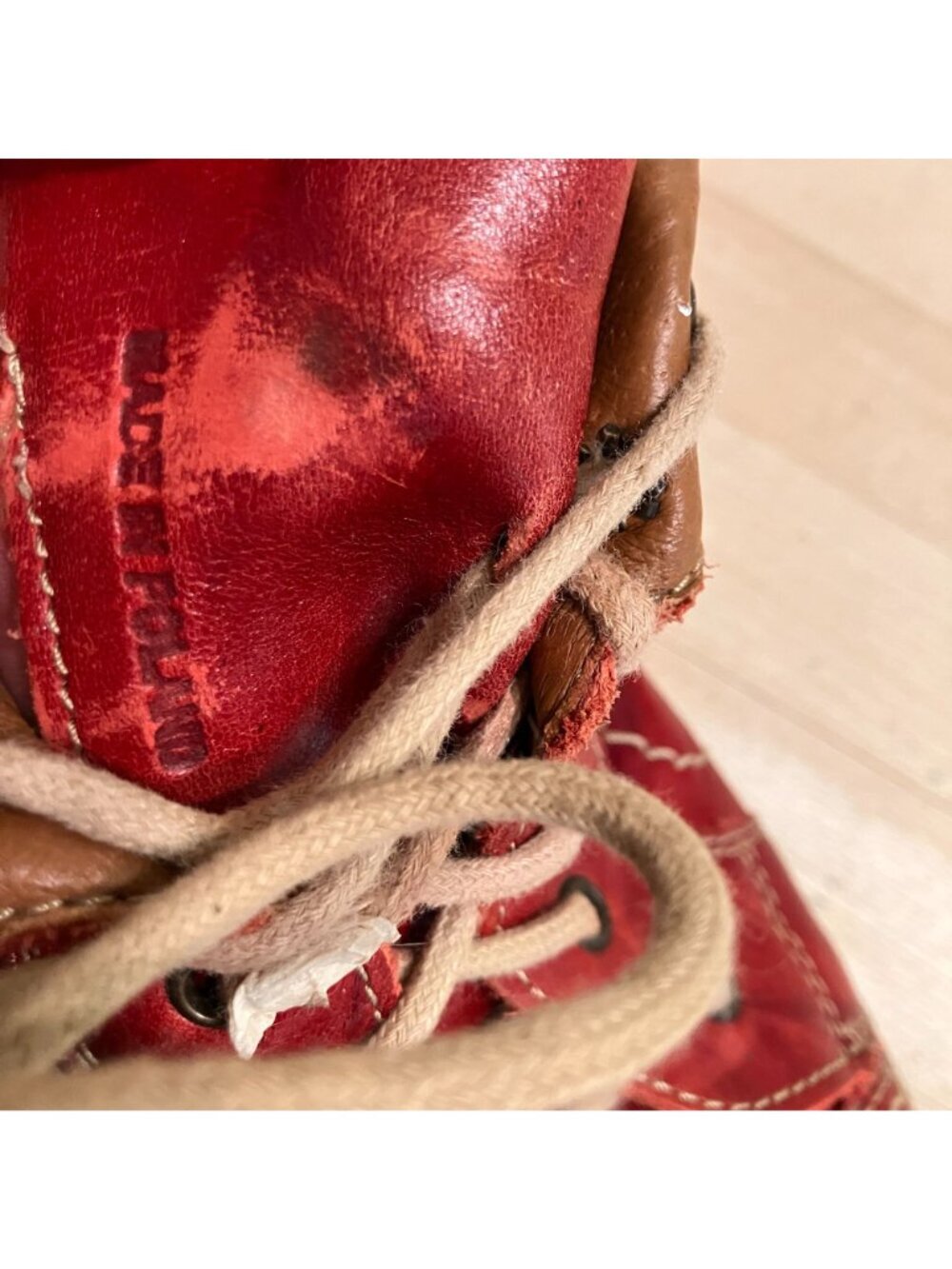 V Italia Womens Burnished Leather Poland Ankle Boots Size 36 EU 6 US Red AN EXC - Picture 5 of 13